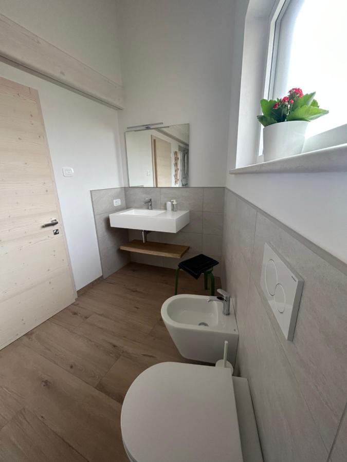 Casa Carolina Bed & Breakfast Levico Terme Exterior photo