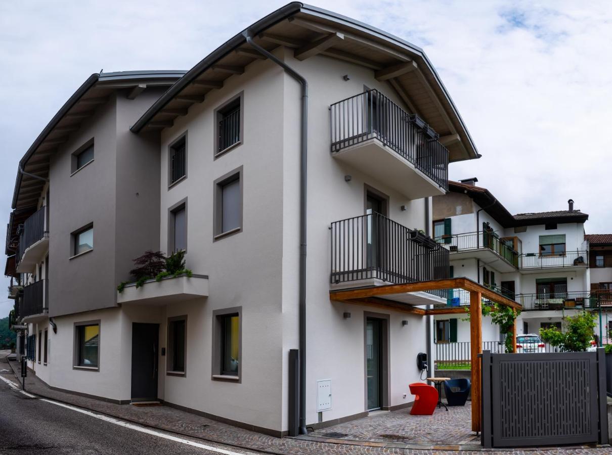 Casa Carolina Bed & Breakfast Levico Terme Exterior photo